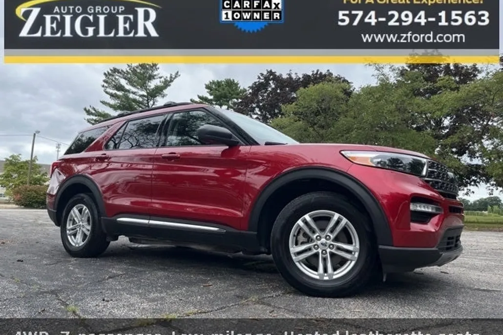 2022 Ford Explorer XLT photo 1