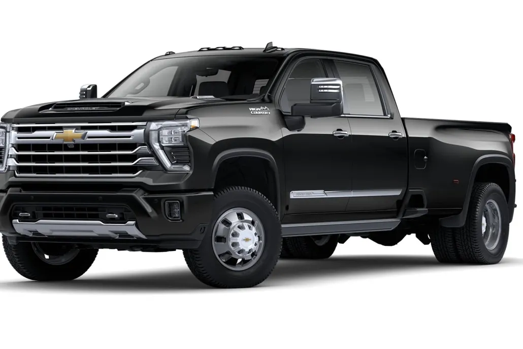 2025 Chevrolet Silverado 3500HD High Country photo 1