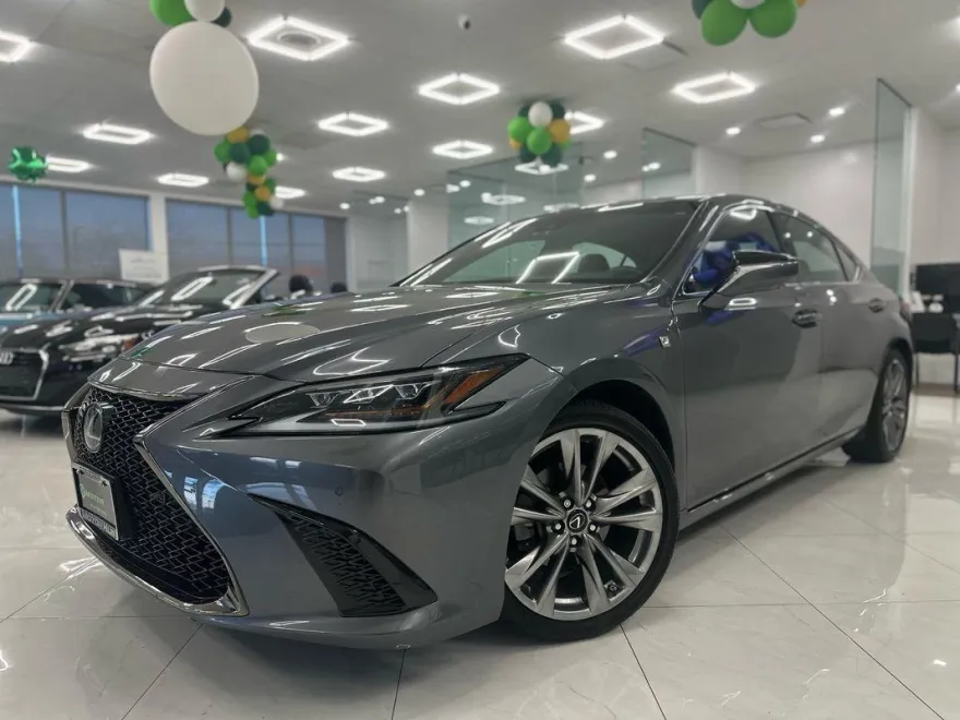 2019 Lexus ES 350 F SPORT photo 1