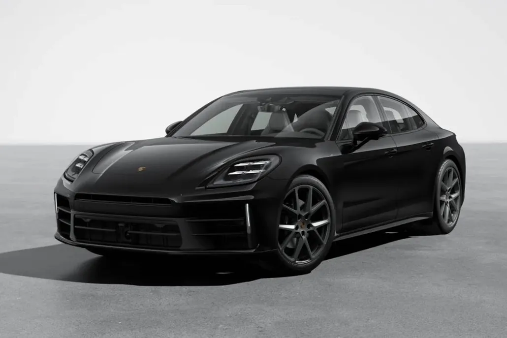 2025 Porsche Panamera 4 photo 1