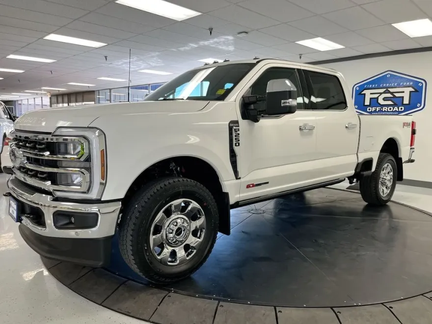 2025 Ford F-250 King Ranch photo 1