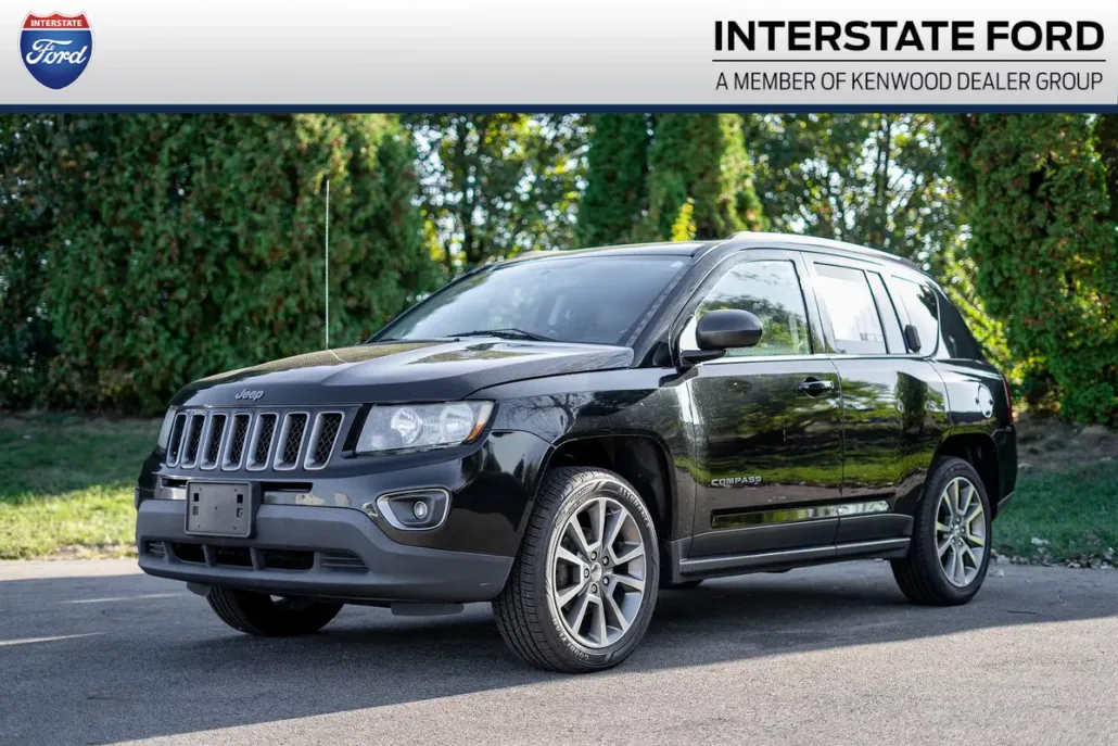 2016 Jeep Compass Sport photo 1