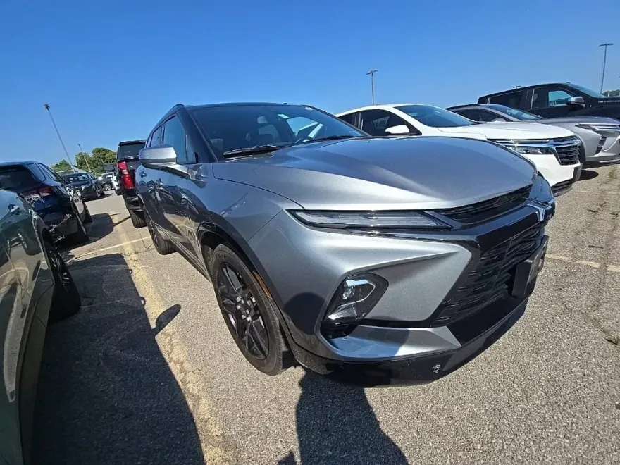 2023 Chevrolet Blazer RS photo 1