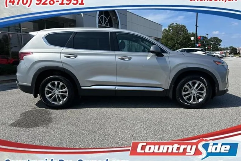 2020 Hyundai Santa Fe SEL photo 1