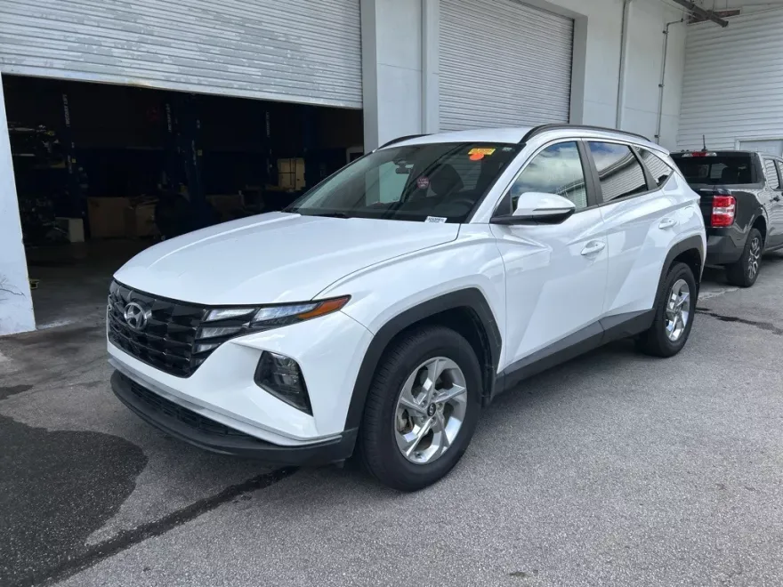 2023 Hyundai Tucson SEL photo 1