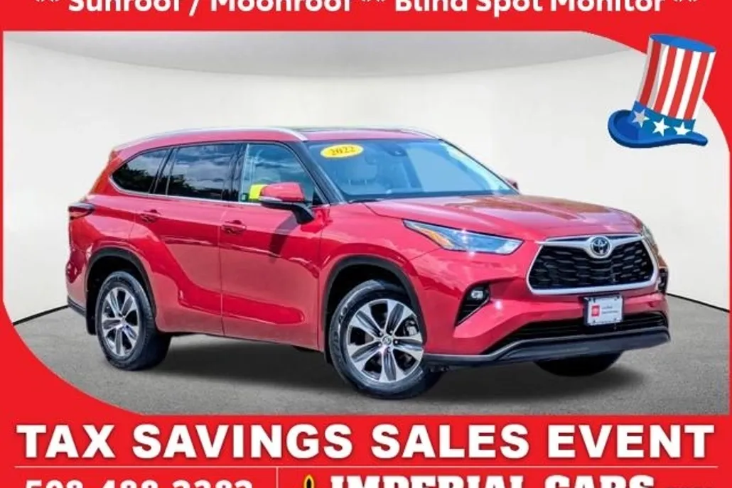 2022 Toyota Highlander XLE photo 1