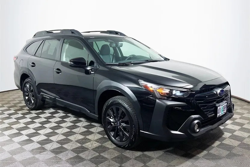 2025 Subaru Outback Onyx Edition photo 1