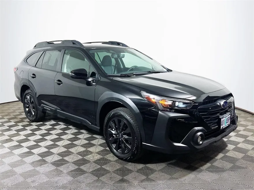 2025 Subaru Outback Onyx Edition photo 1