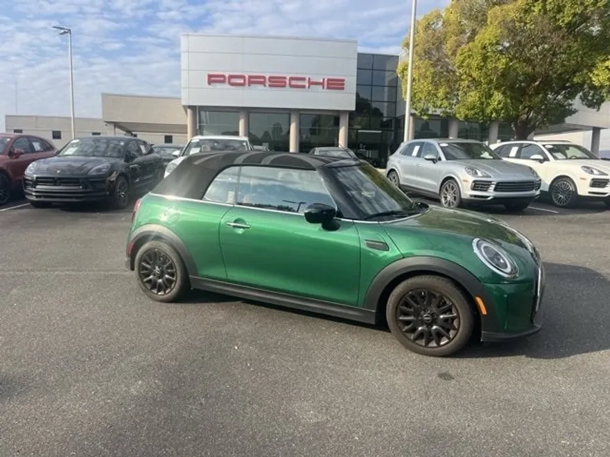 2023 Mini Cooper Convertible photo 1