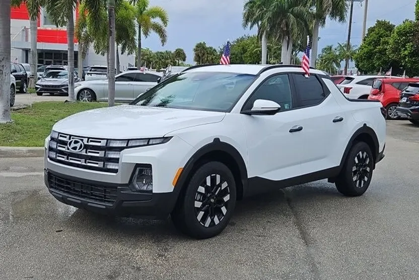 2025 Hyundai Santa Cruz SEL photo 1