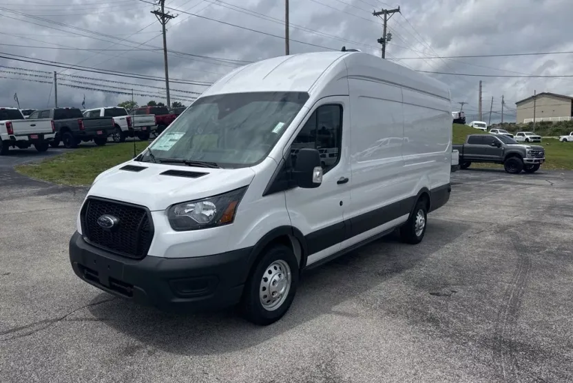 2025 Ford Transit photo 1