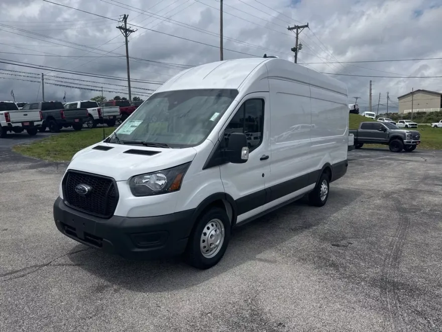 2025 Ford Transit photo 1
