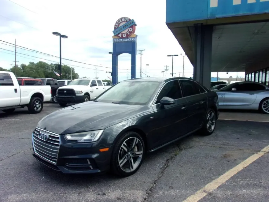 2018 Audi A4 TFSI Premium Plus Quattro photo 1