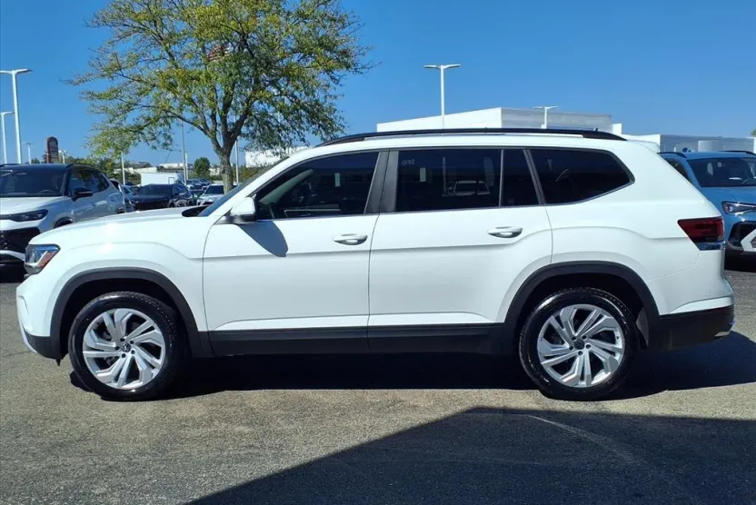 2023 Volkswagen Atlas V6 SE Technology photo 1