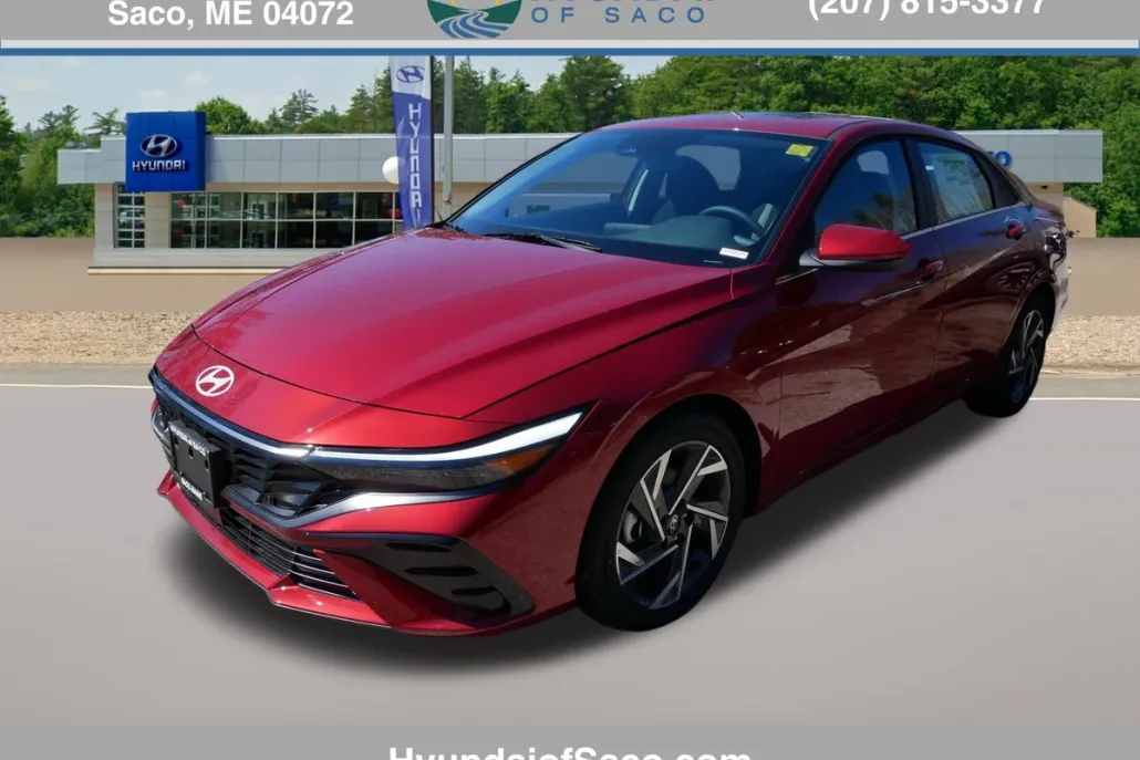 2025 Hyundai Elantra SEL Sport photo 1
