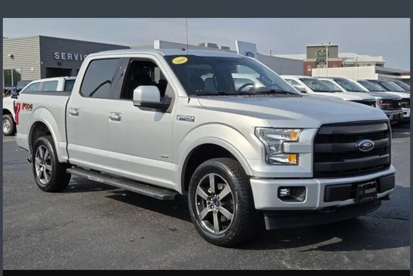 2017 Ford F-150 Lariat photo 1