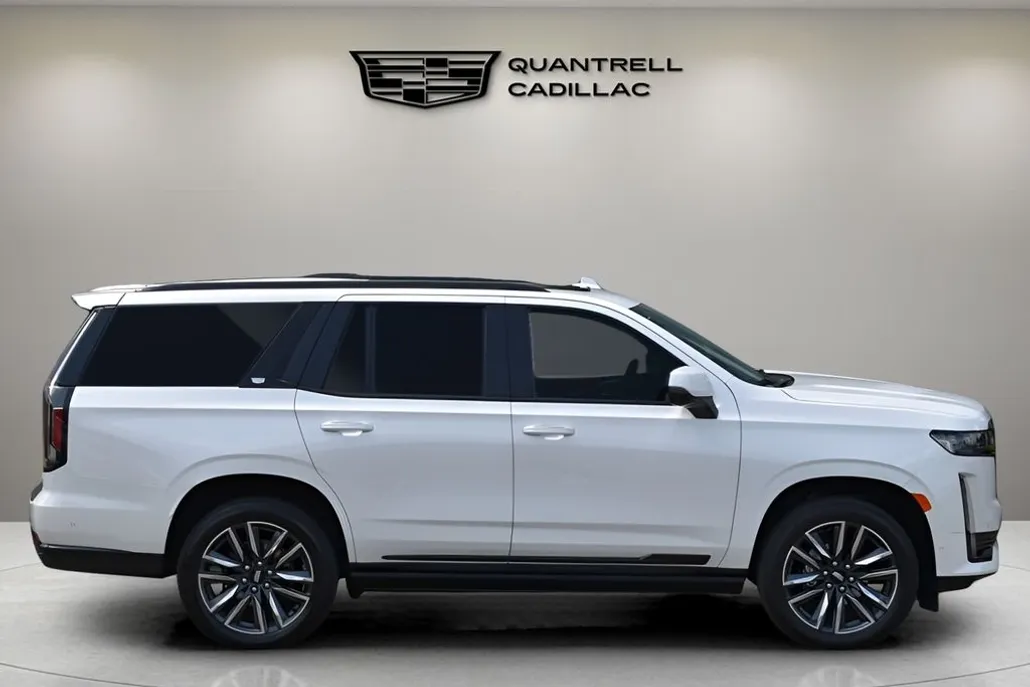 2022 Cadillac Escalade Sport Platinum photo 1