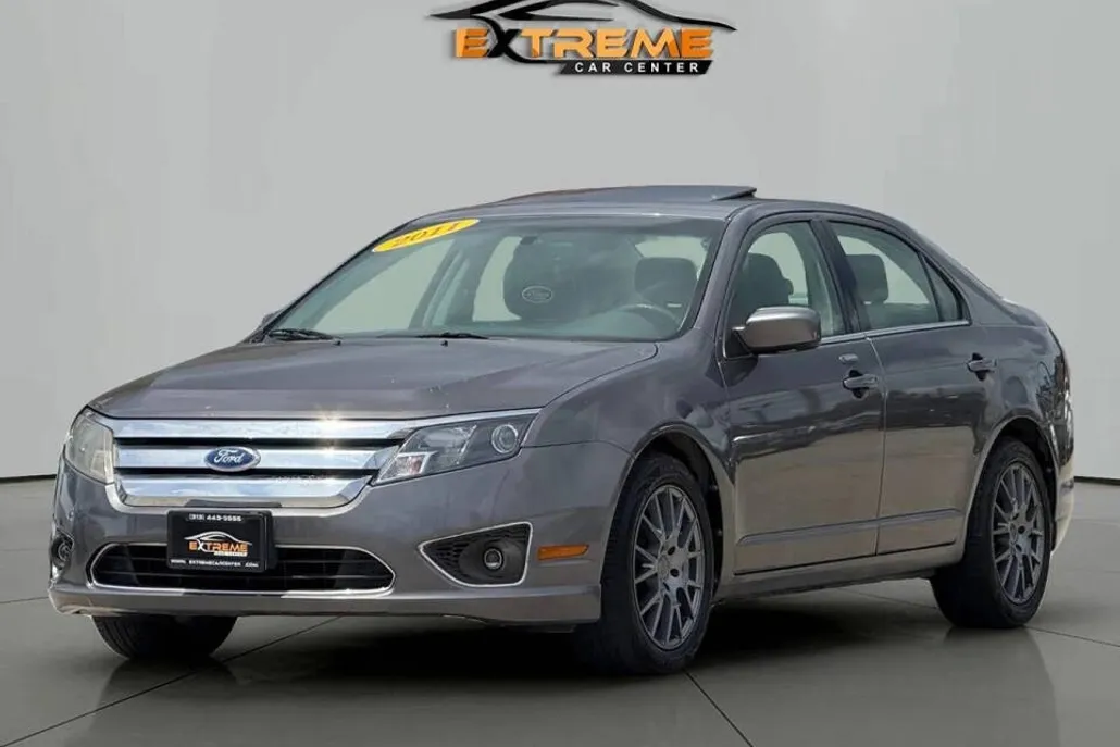 2011 Ford Fusion SEL photo 1