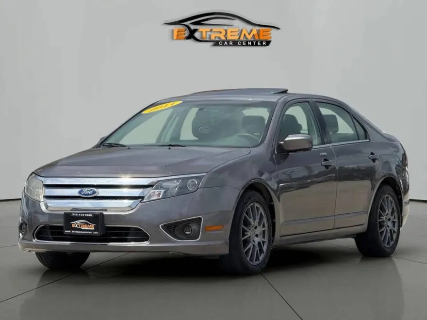 2011 Ford Fusion SEL photo 1