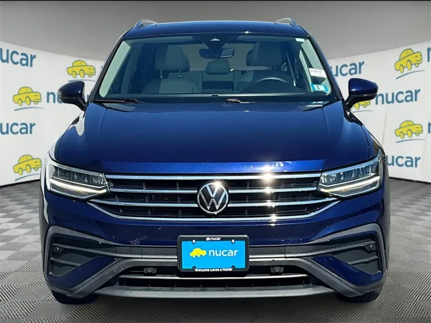 2022 Volkswagen Tiguan SE photo 1