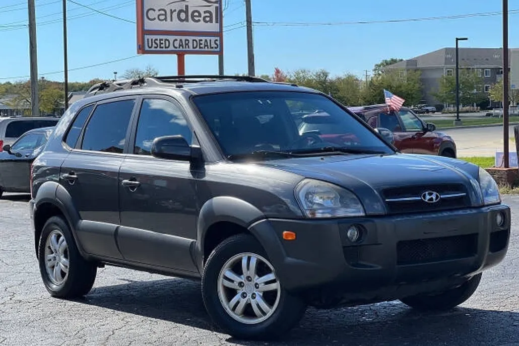 2008 Hyundai Tucson SE photo 1