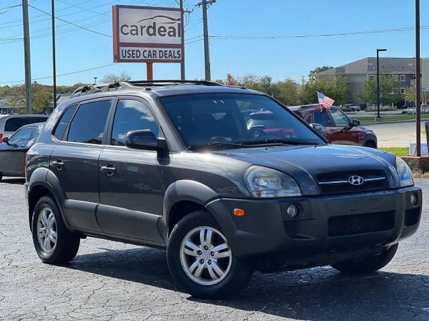 2008 Hyundai Tucson SE photo 1