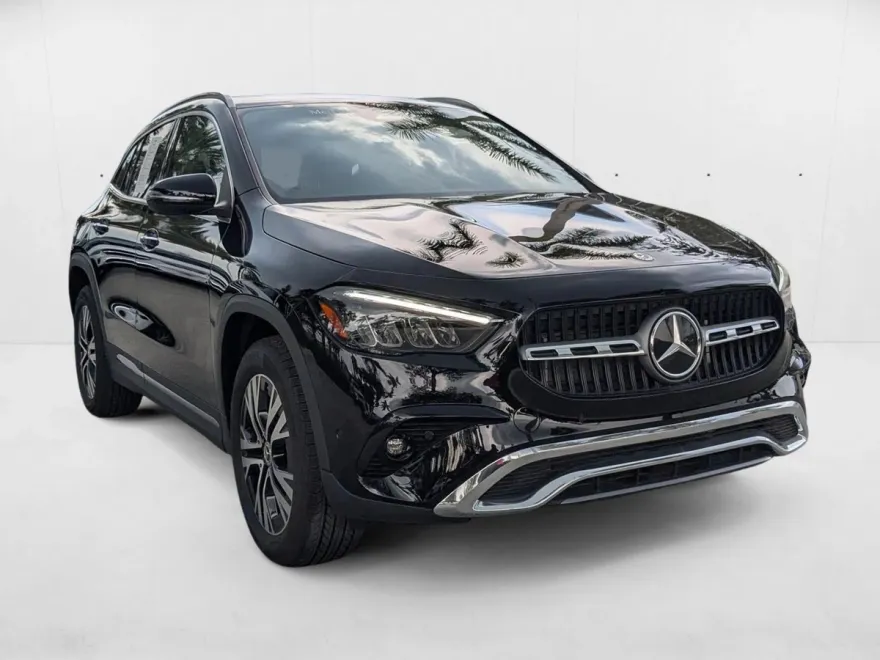 2025 Mercedes Benz GLA 250 photo 1