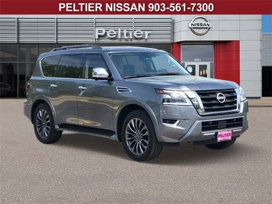2023 Nissan Armada Platinum photo 1