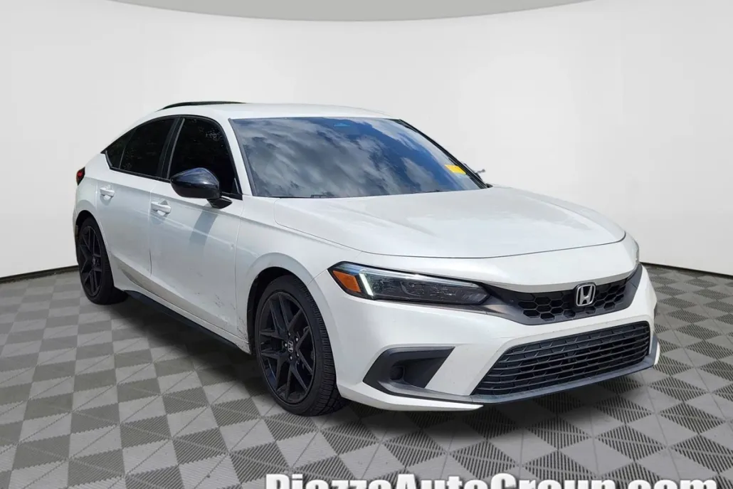 2022 Honda Civic Sport Hatchback photo 1