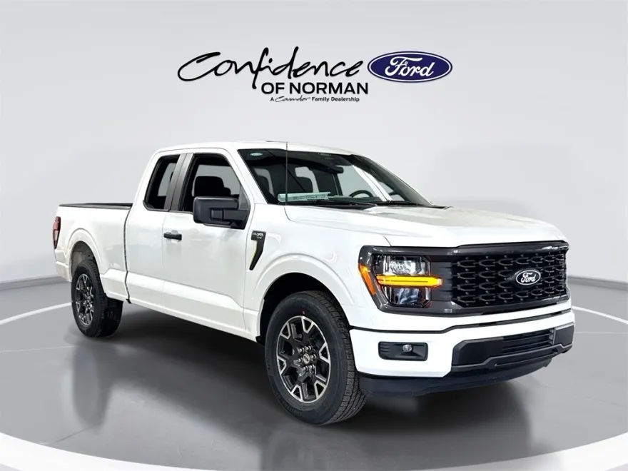2025 Ford F-150 STX photo 1