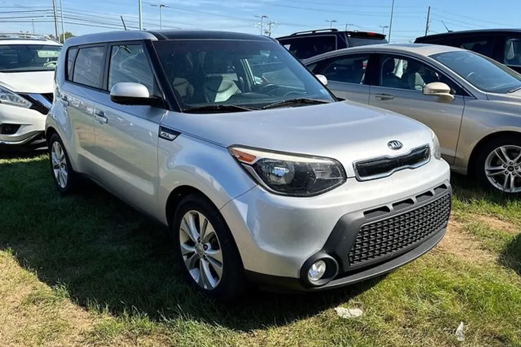 2015 Kia Soul Plus photo 1