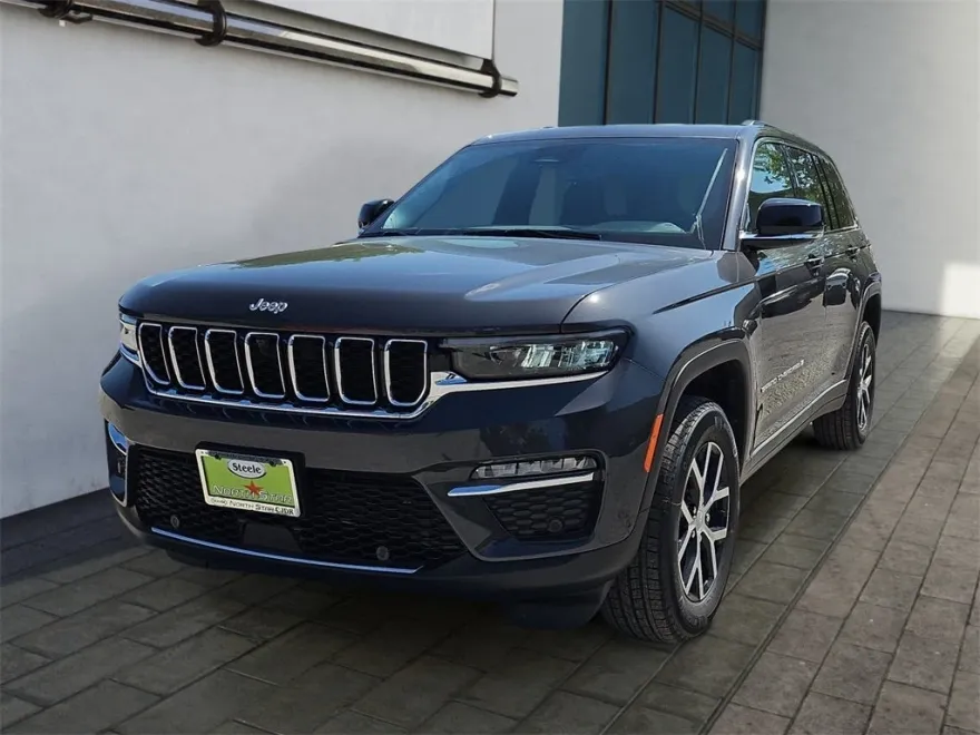 2025 Jeep Grand Cherokee Limited photo 1