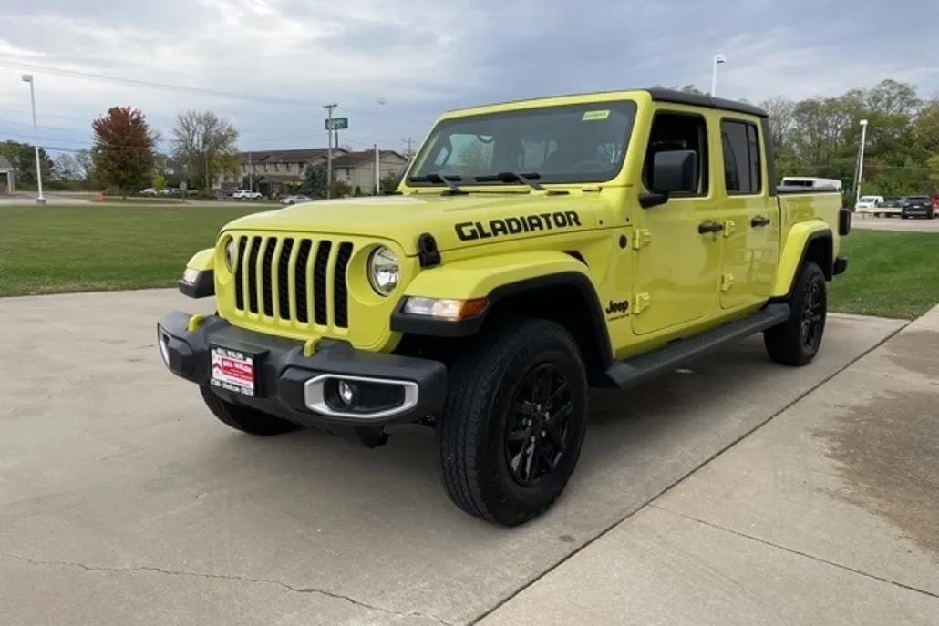 2023 Jeep Gladiator Sport S photo 1