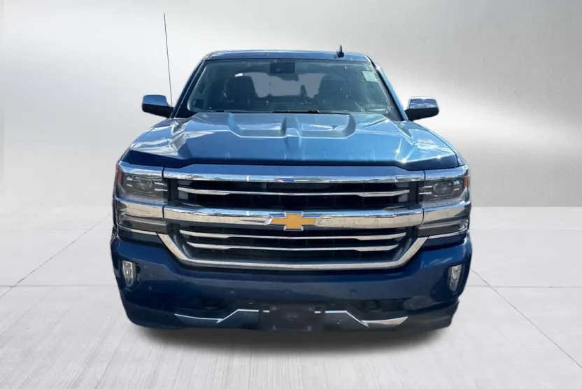 2017 Chevrolet Silverado 1500 High Country photo 1