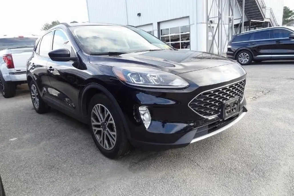 2021 Ford Escape SEL photo 1
