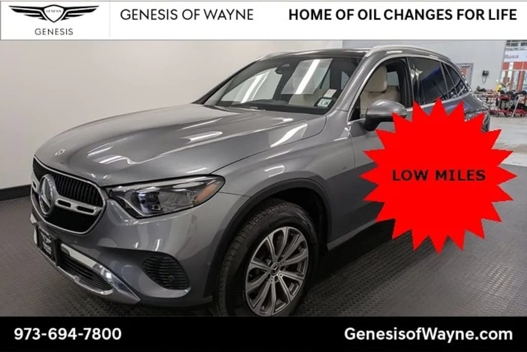 2023 Mercedes Benz GLC 300 4MATIC photo 1
