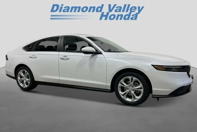 2025 Honda Accord LX photo 1