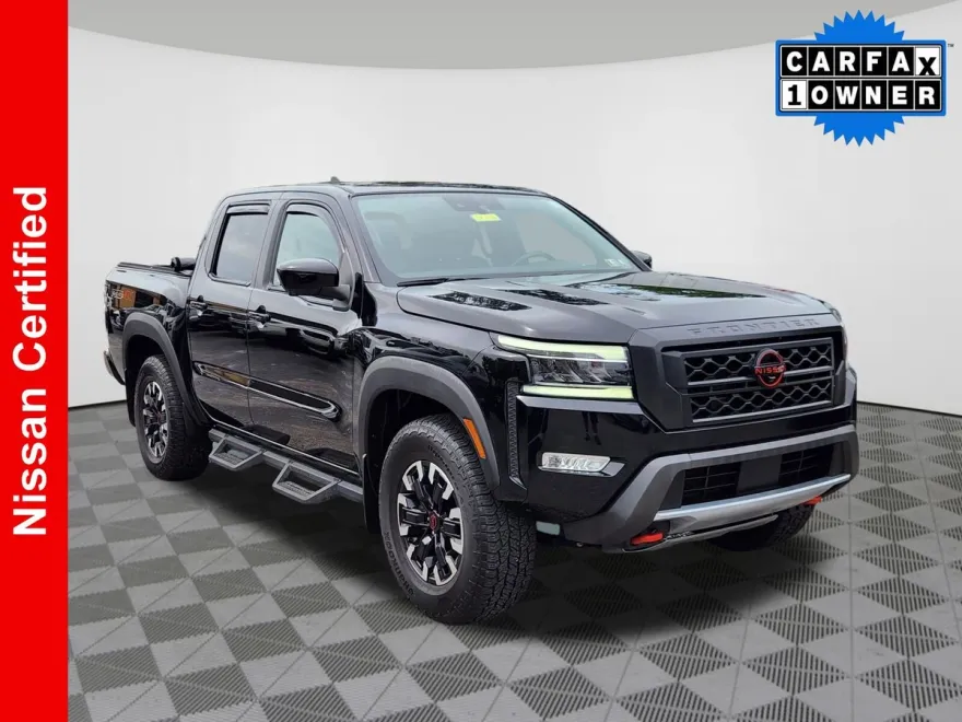 2023 Nissan Frontier PRO-4X photo 1