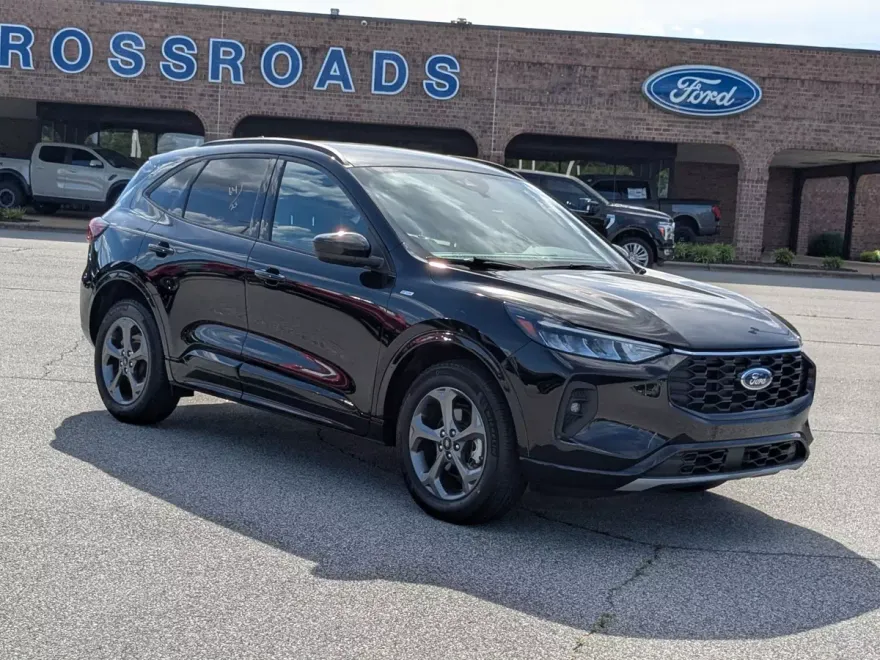 2023 Ford Escape ST-Line Select photo 1