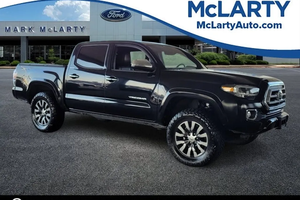 2022 Toyota Tacoma Limited Double Cab V6 photo 1