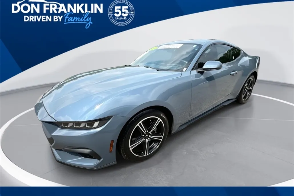 2024 Ford Mustang EcoBoost photo 1