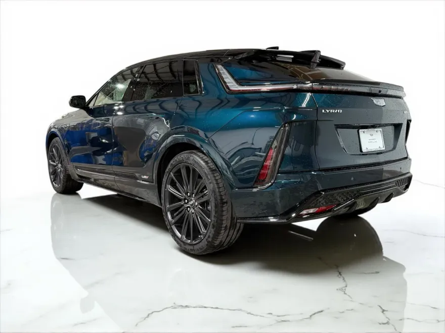 2026 Cadillac Lyriq photo 1