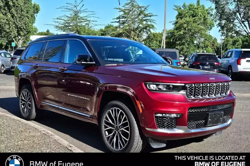 2023 Jeep Grand Cherokee L Summit Reserve photo 1