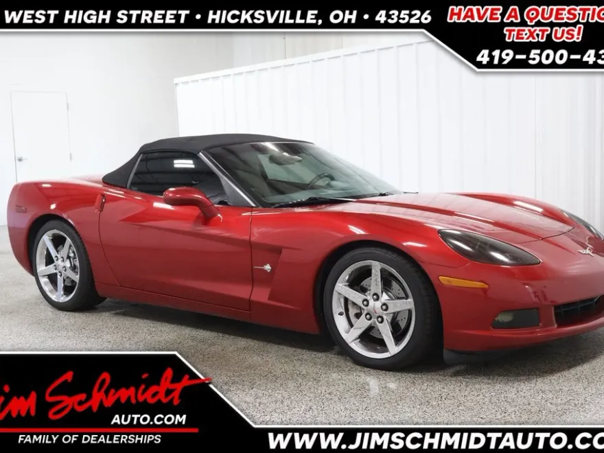2005 Chevrolet Corvette Convertible photo 1