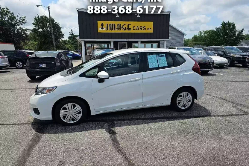 2019 Honda Fit LX photo 1