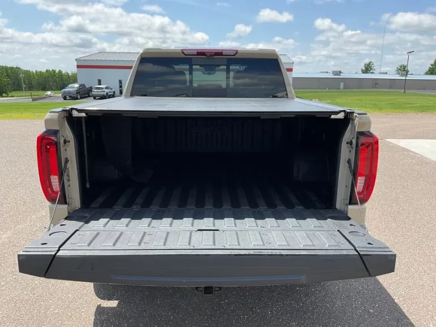 2022 Gmc Sierra 1500 AT4 photo 1