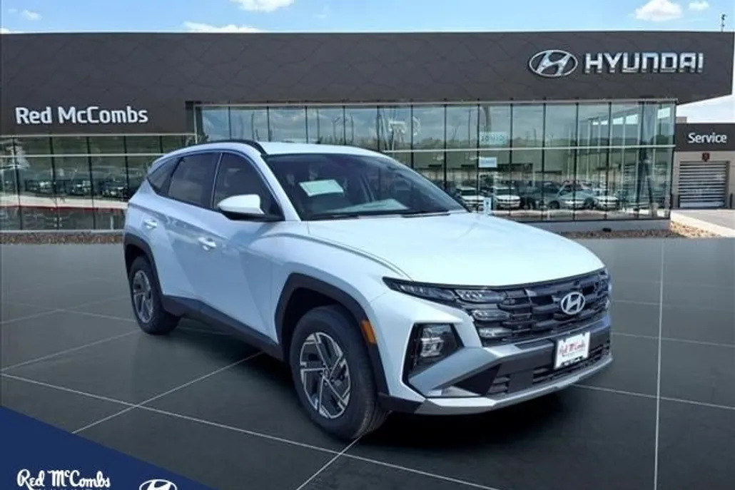 2025 Hyundai Tucson Hybrid photo 1