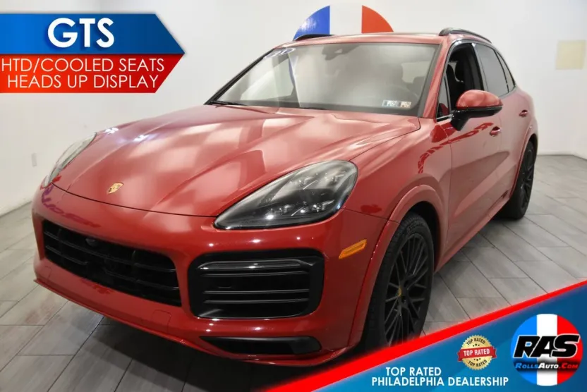 2021 Porsche Cayenne GTS photo 1