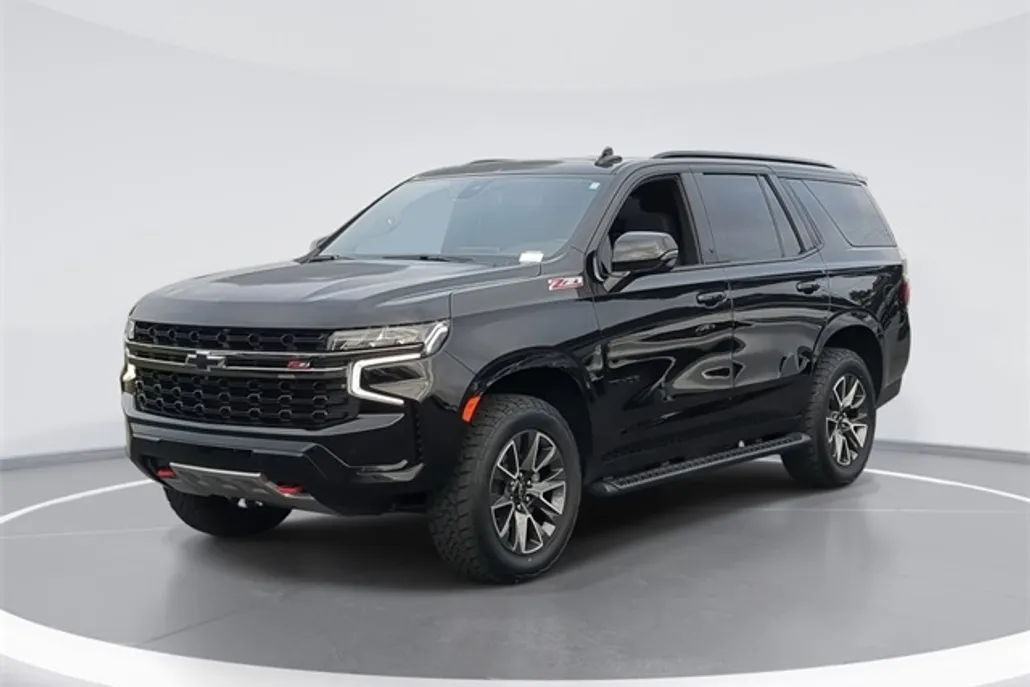 2021 Chevrolet Tahoe Z71 photo 1