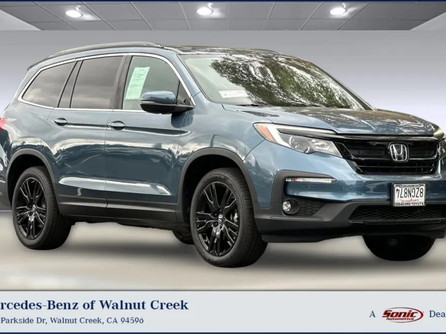 2022 Honda Pilot Special Edition photo 1